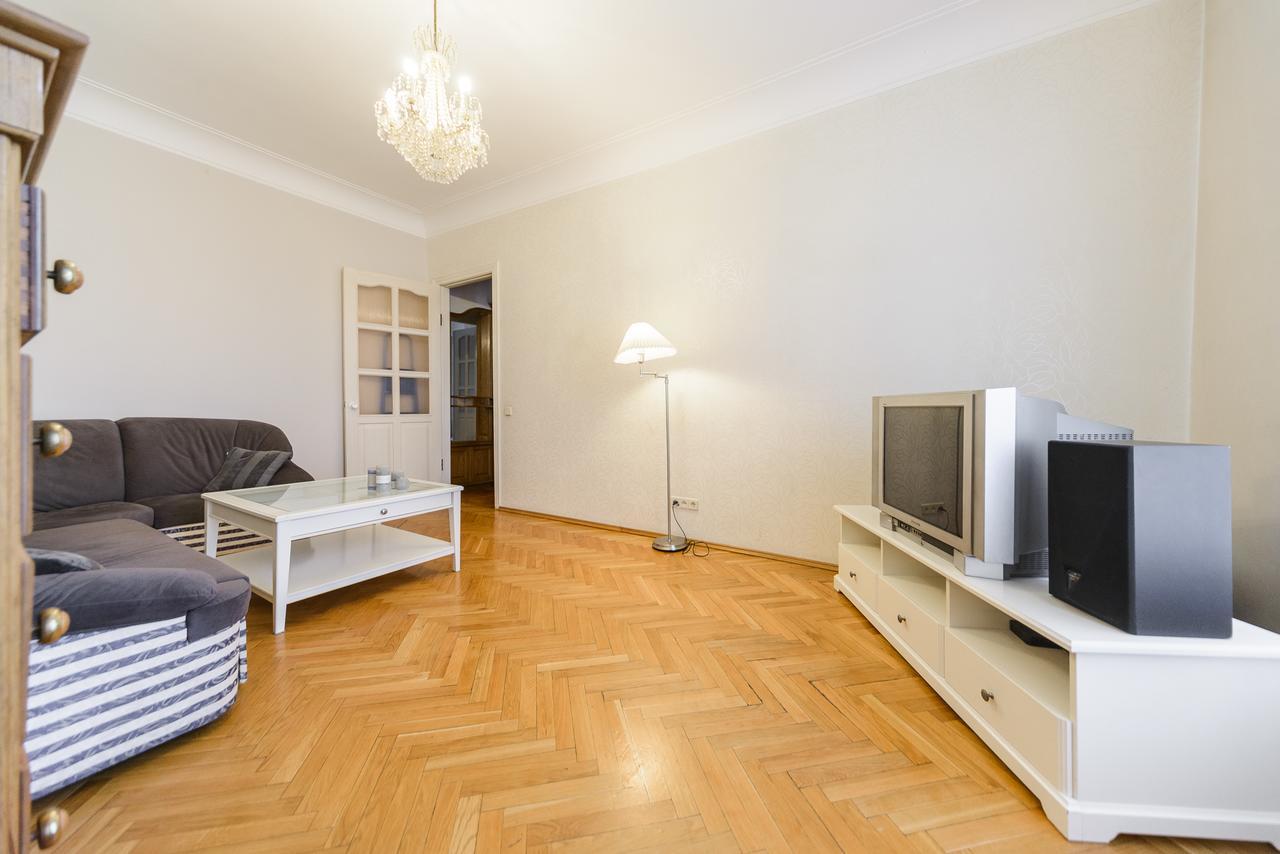 Apartment Near Olympic Stadium Κίεβο Εξωτερικό φωτογραφία